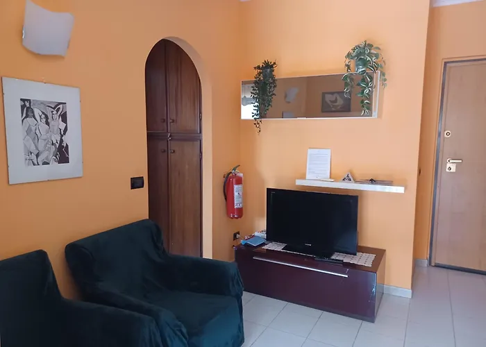 Casa Manu بيت للعطل تْشامبينو